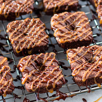Salted Caramel Rolo Brownies-2